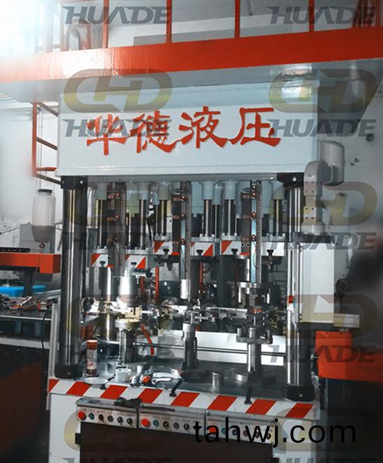 HDY多工位(wei)自動拉伸機